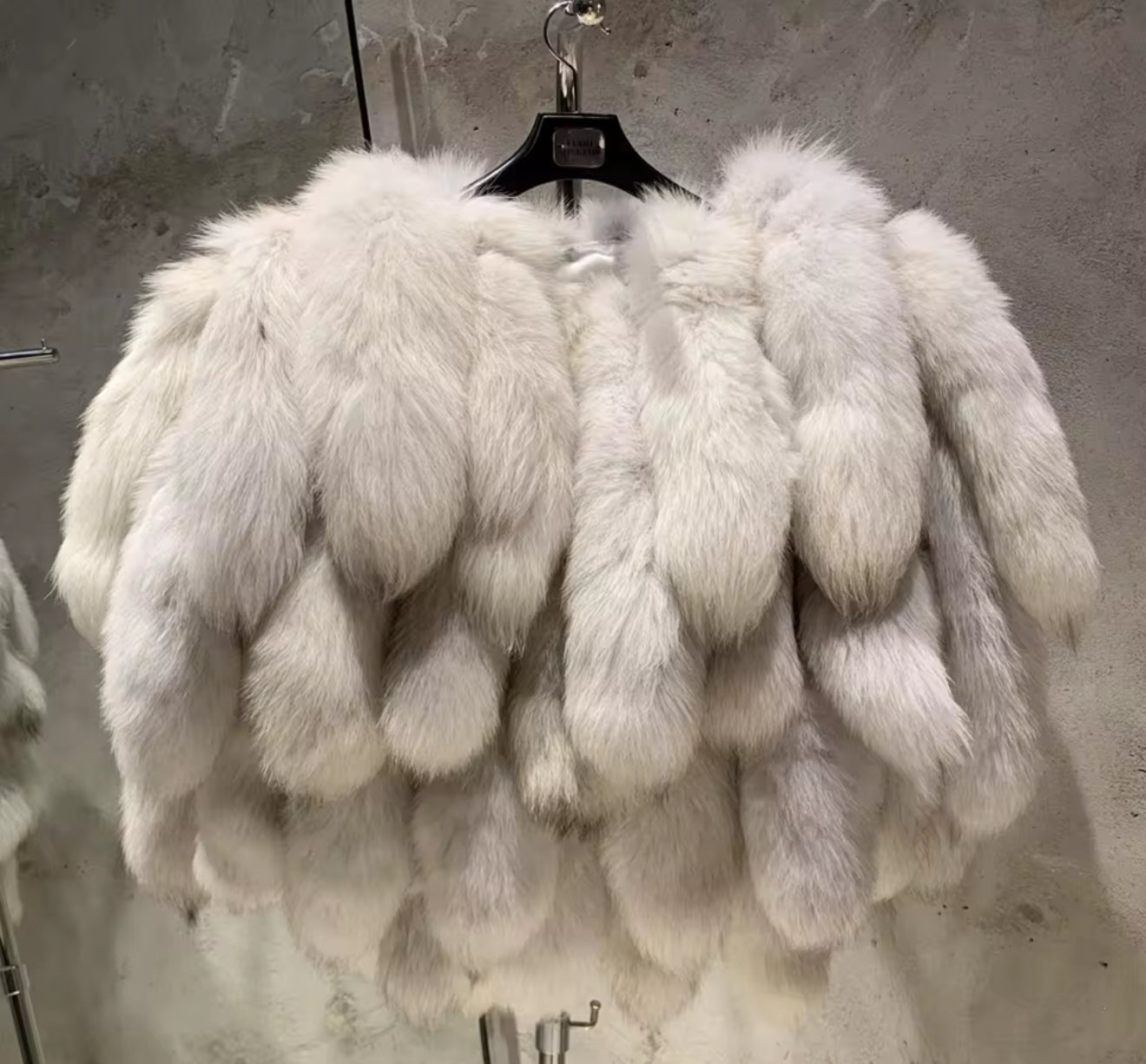 Luxe Foxtail Short Fur Jacket β¨ Statement Glam Outerwear